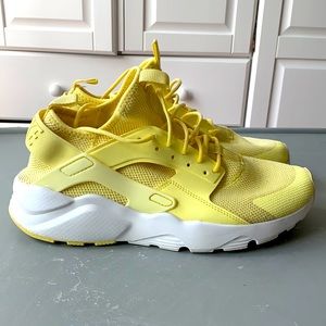 NIKE AIR HUARACHE, Ultra Breathe Lemon Chiffon